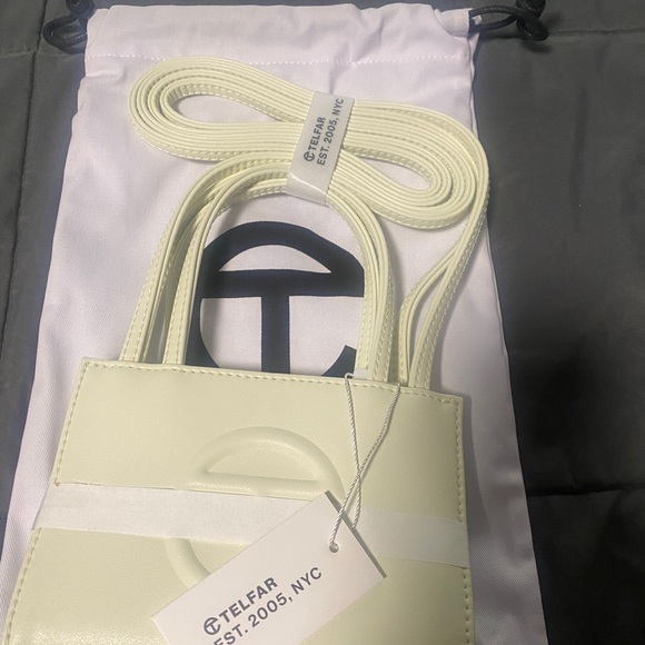 Brand new Unworn Telfar x Rainbow small shopping bag in “Glue” - Picture 2 of 2